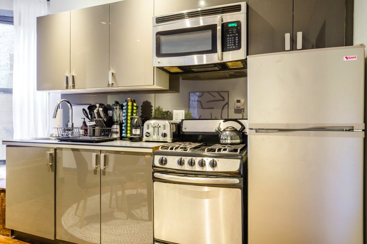 Outstanding Bright Complex near Upper East Side