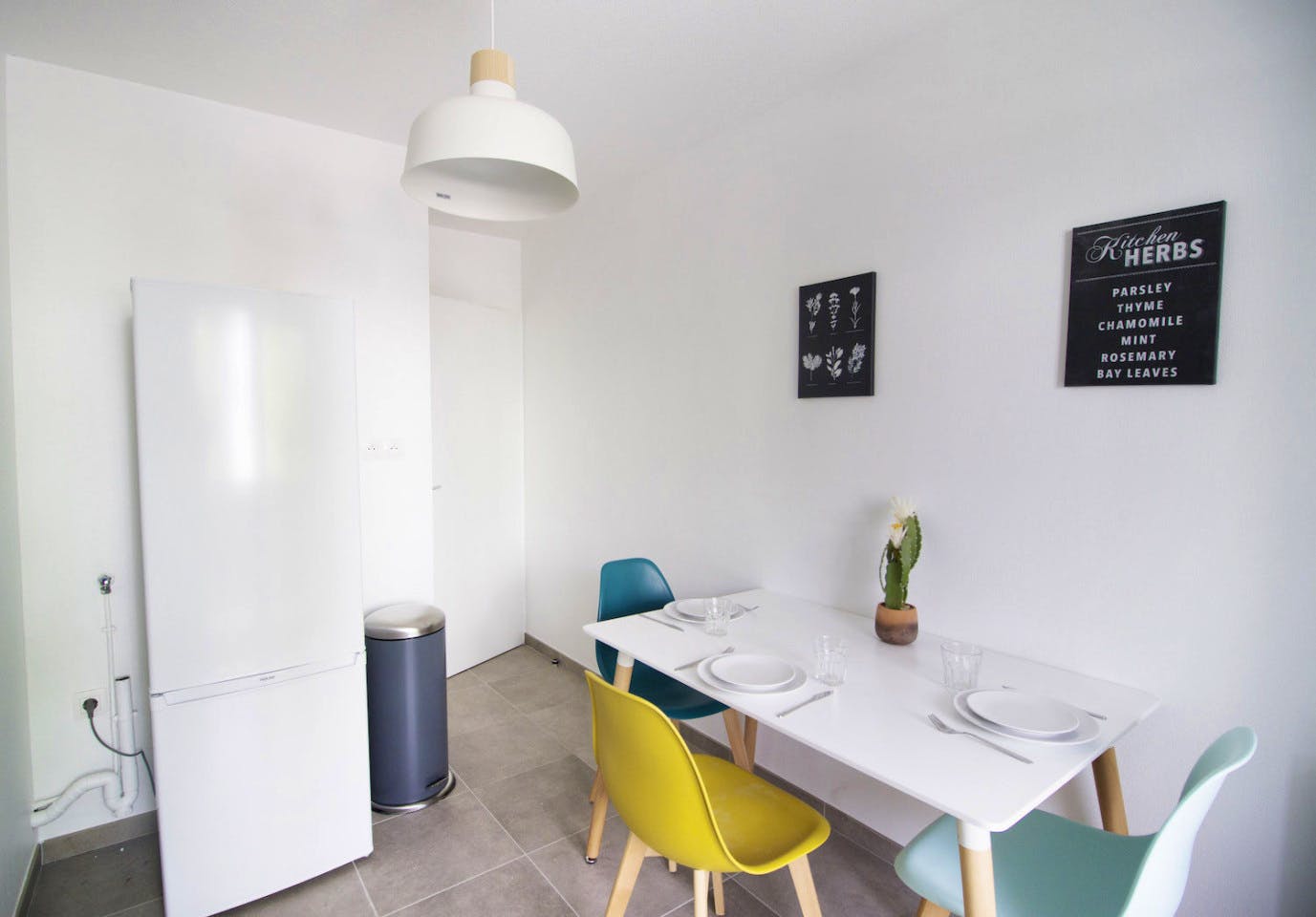 Spacious apartment furnished with care in the center of Grenoble