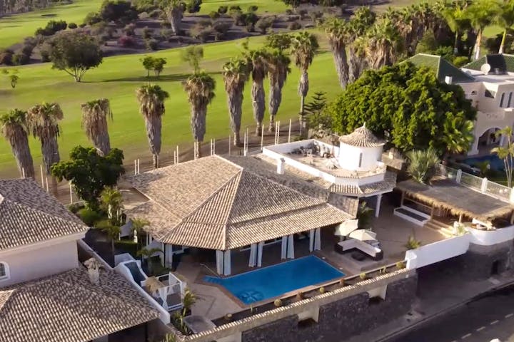 Wunderschöne Villa in der Nähe von La Caleta
