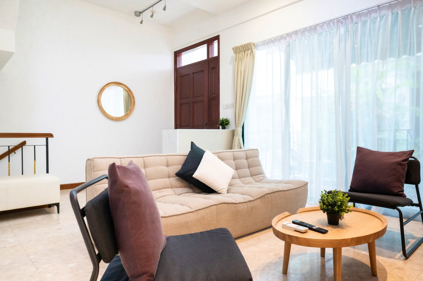 Charming townhouse apartment near Bedok Mkt Pl Bus Stop
