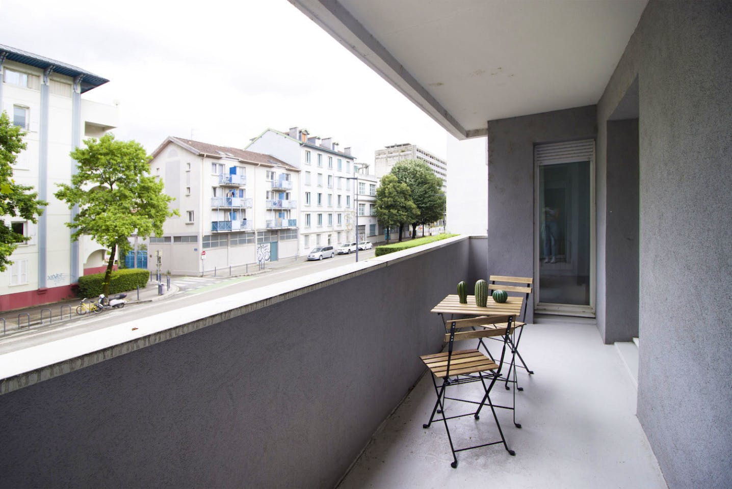 Spacious apartment with 5 bedrooms in the center of Grenoble