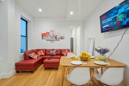 Brand New Remodeled House - Incl. Coworking + Gym