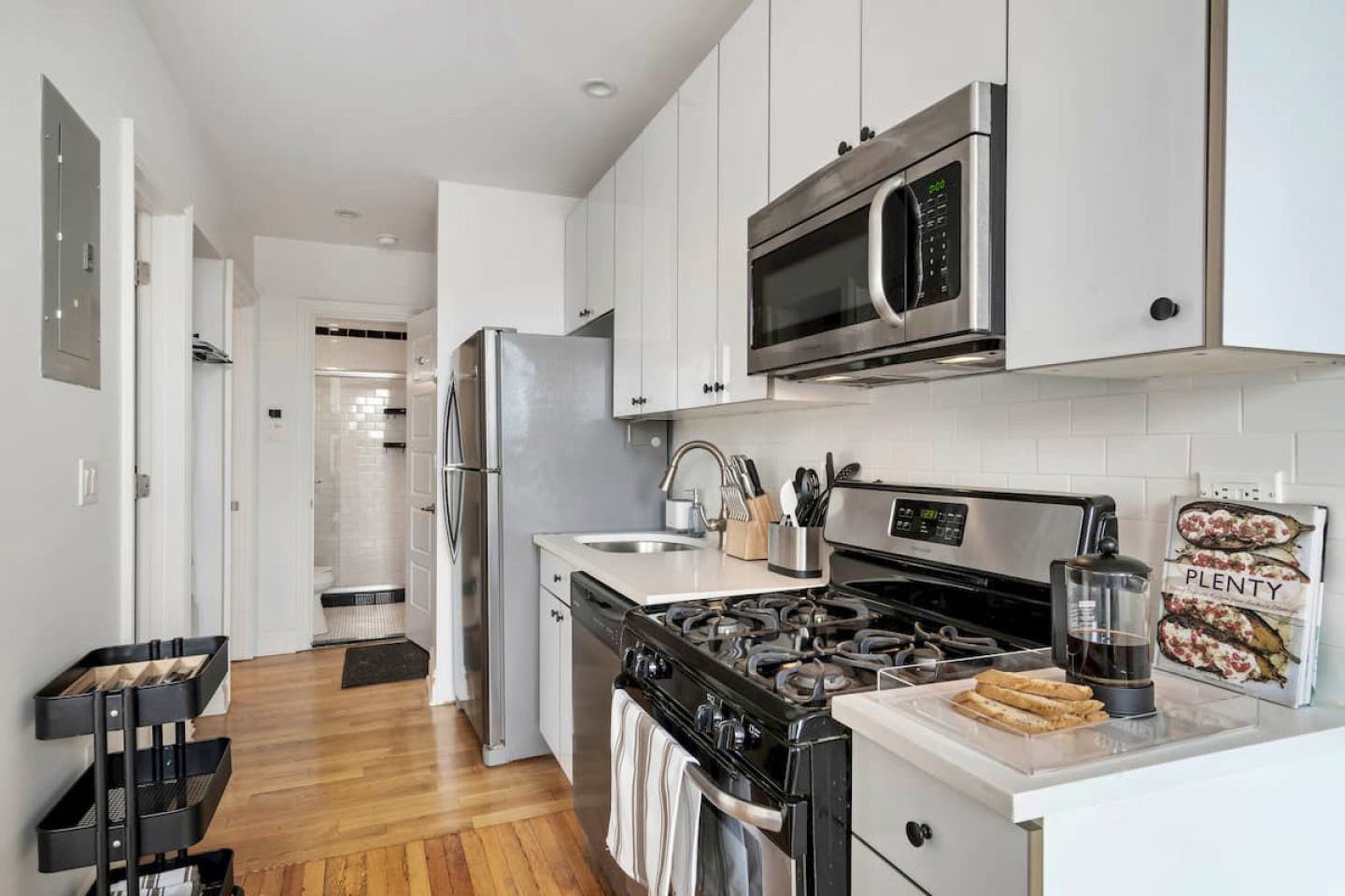 Coliving Apartment with 3 beds in Greenpoint, New York City - Book Now ...