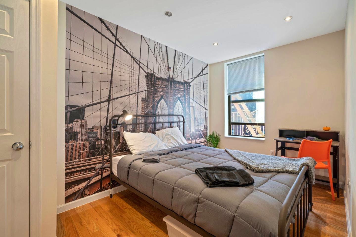 6-Bed Apartment on W 101st St