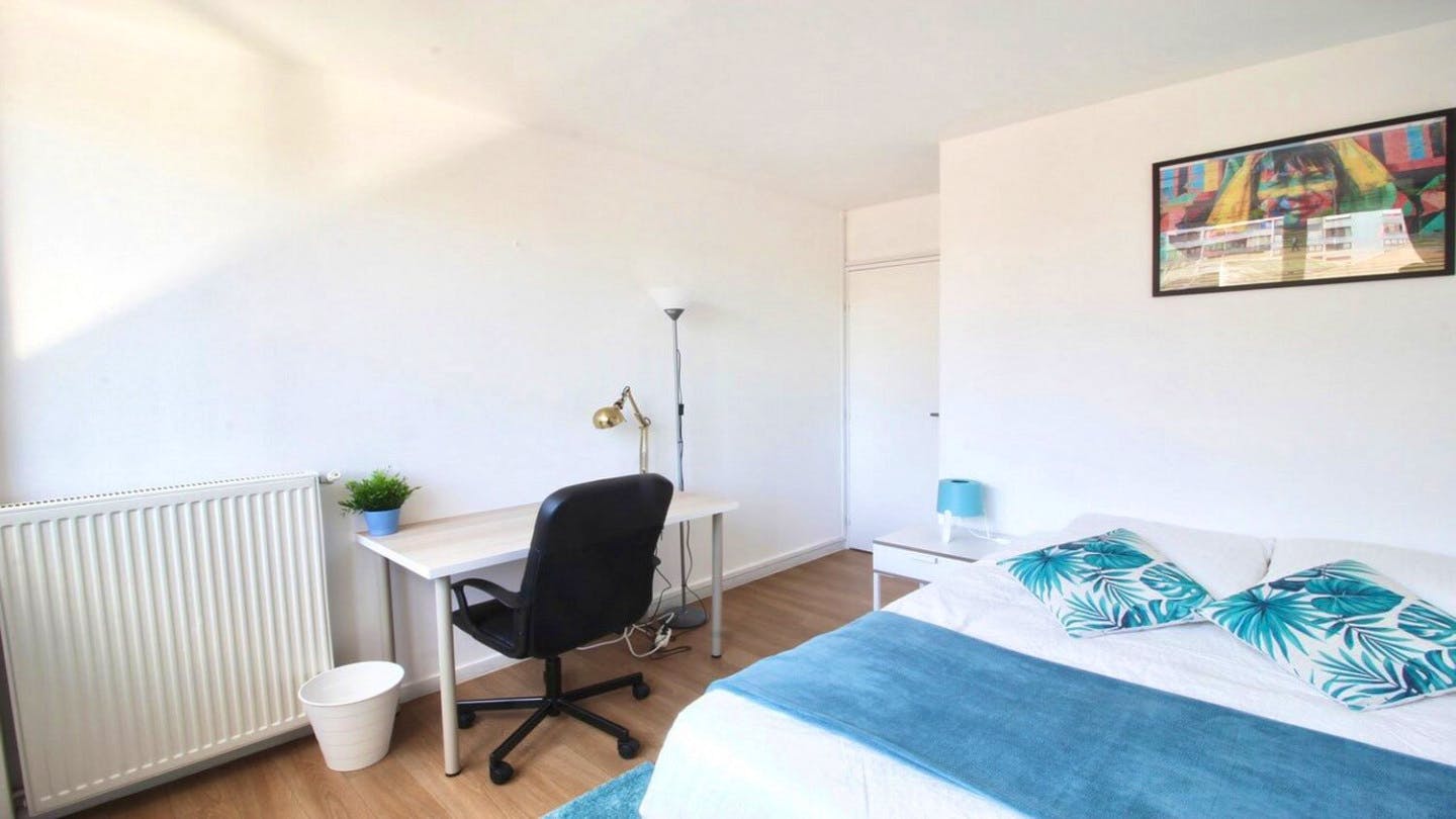 Fully equipped apartment near La Défense