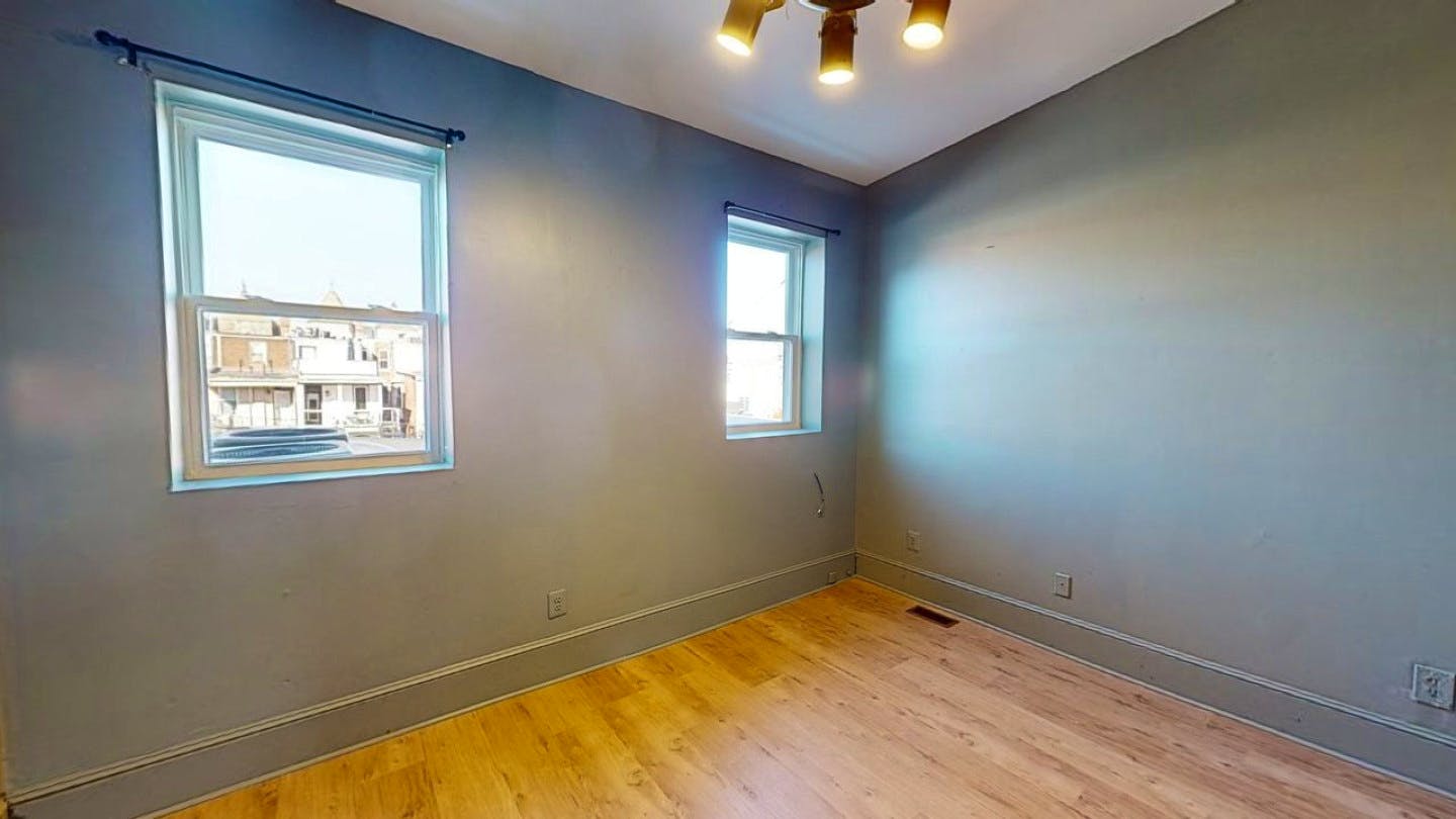 Magnificient Lit Apt. 3 blocks away from Columbia Heights Metro Station