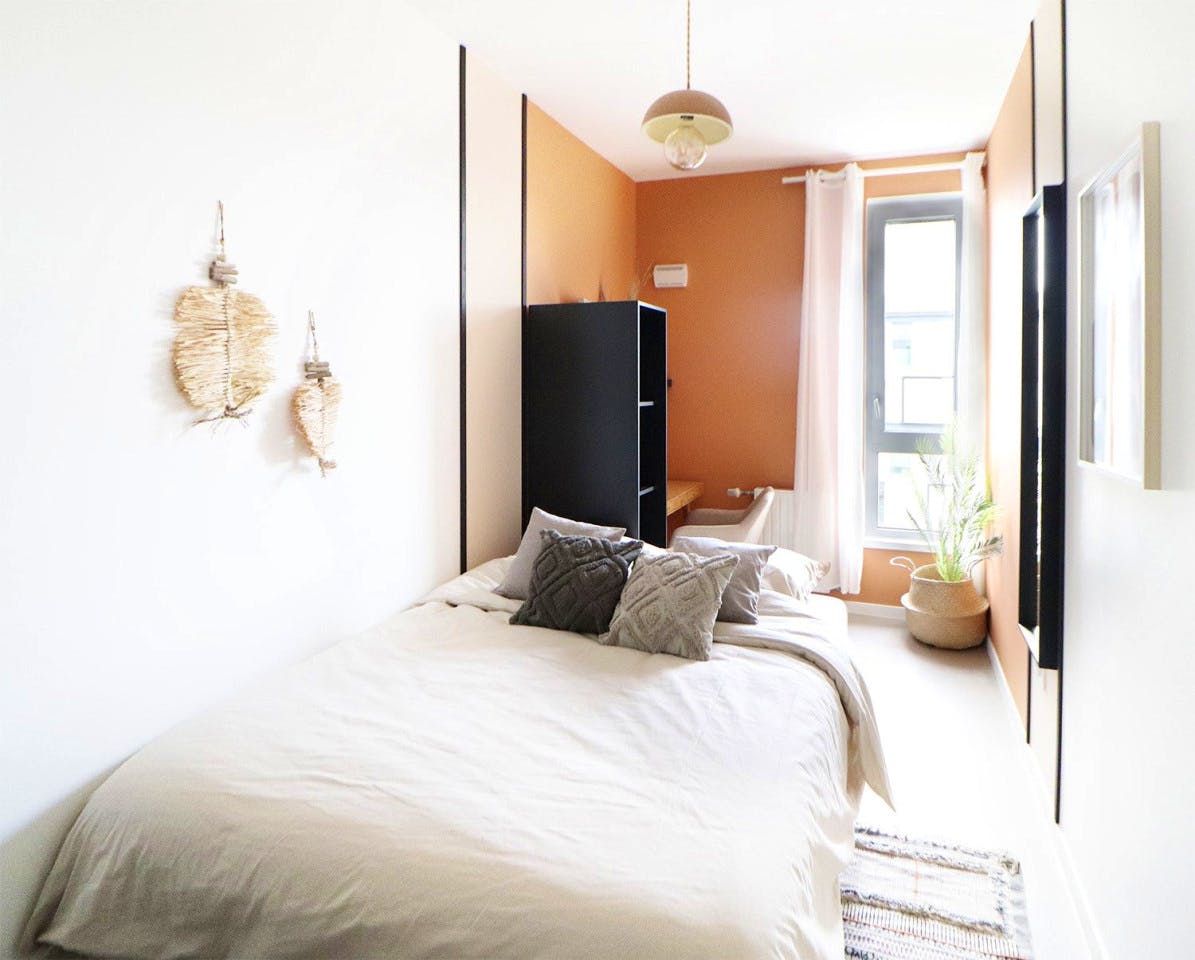 Large 90 m² apartment in coliving in Paris (19th district)