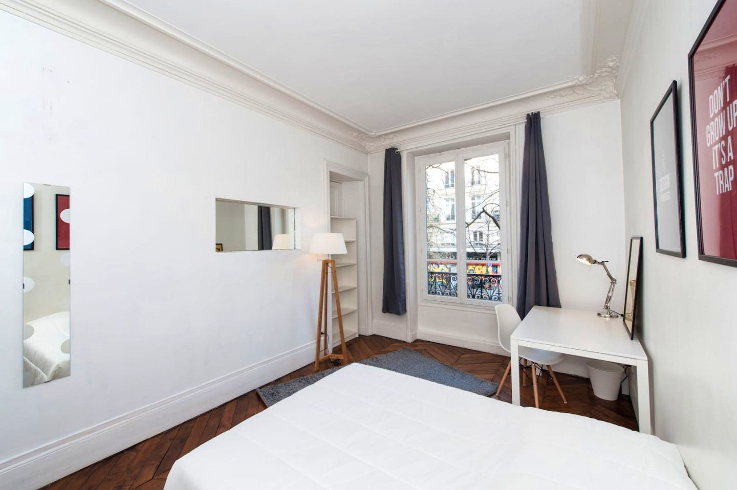 5-Bed Apartment on boulevard Voltaire