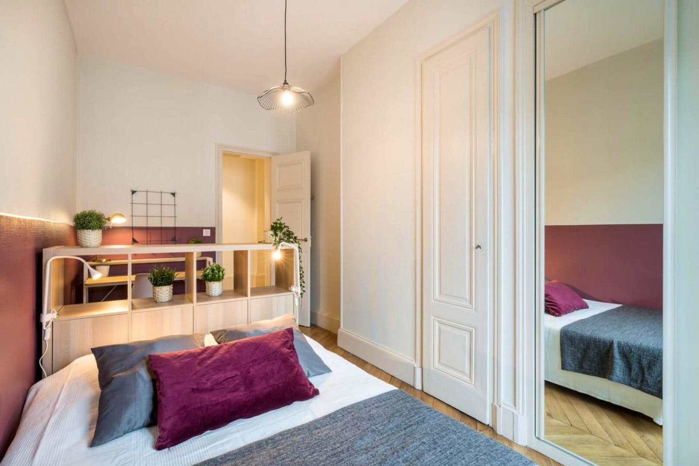 5-Bed Apartment on rue de la République