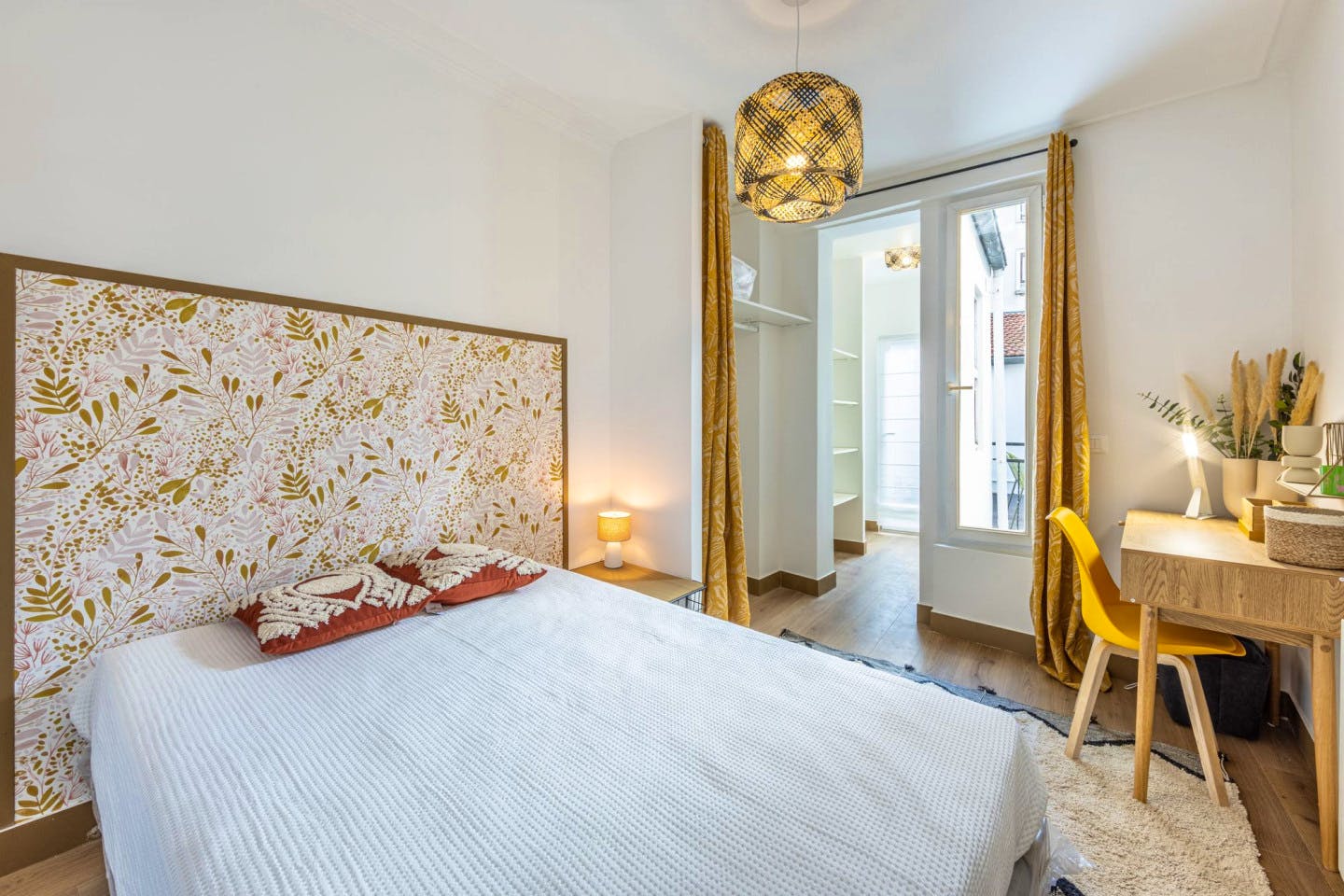 Exquisite home nestled in the vibrant 20th Arrondissement